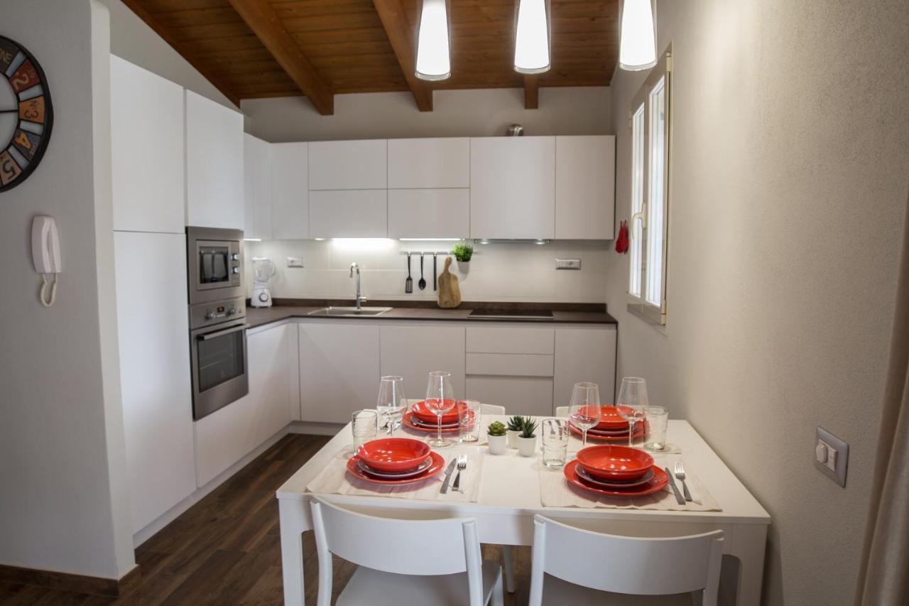 La Casa Dell Olivo Villa Кастиадас Екстериор снимка