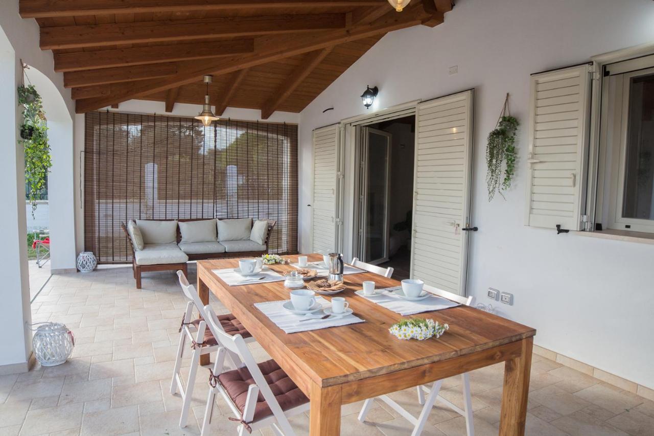 La Casa Dell Olivo Villa Кастиадас Екстериор снимка